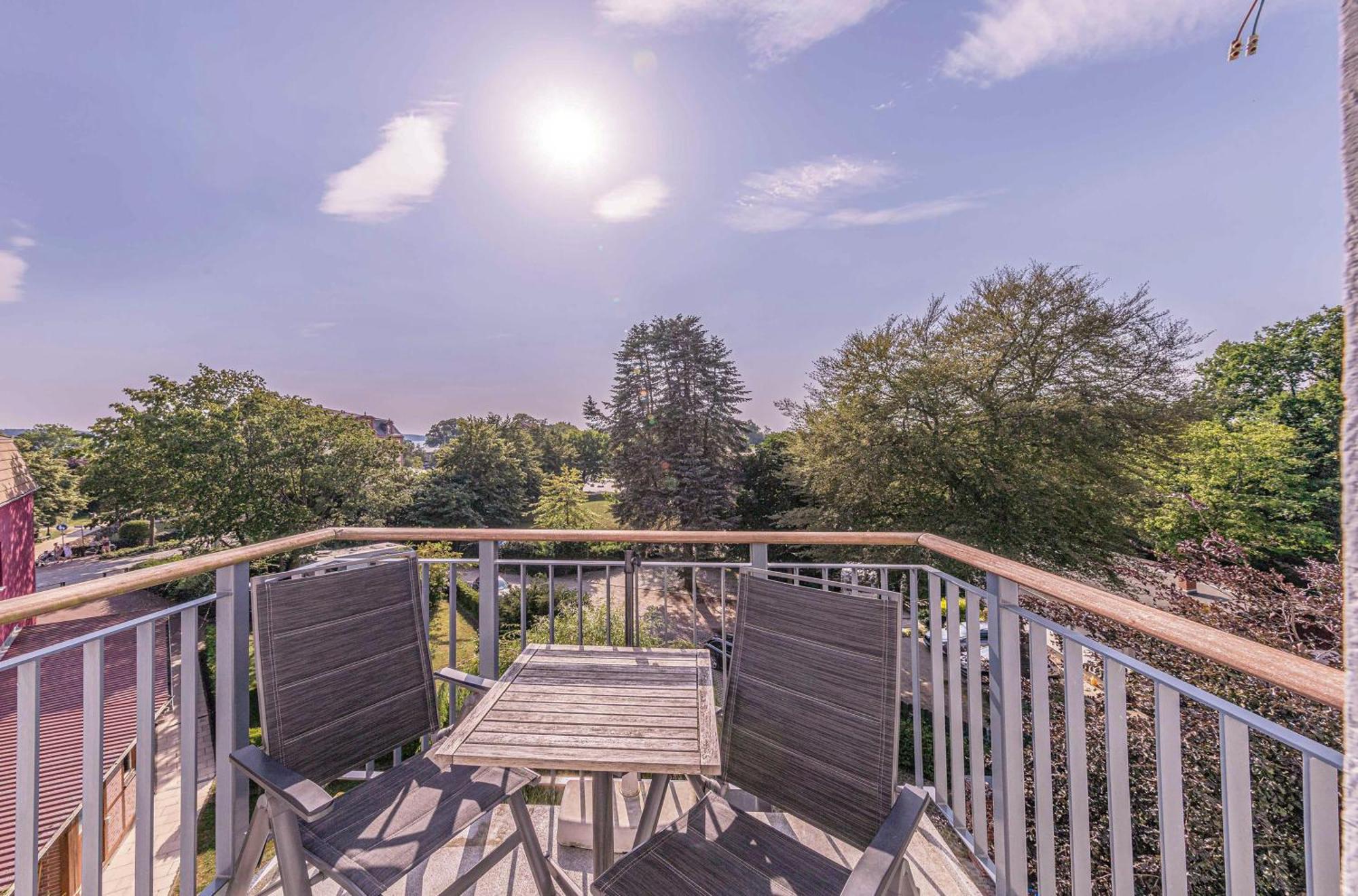 Altstadtapartment Carli- Komfortable Ferienwohnung Im Herzen Von Waren ภายนอก รูปภาพ